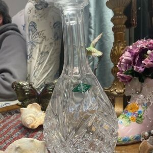 Elegant Crystal Glass Decanter